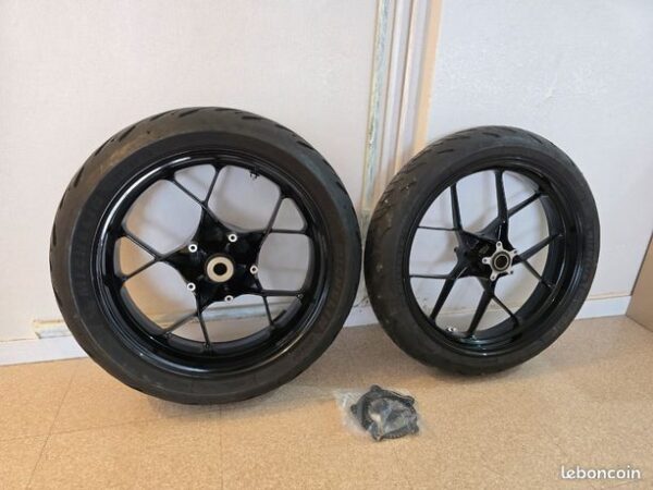 Jantes 790 / 890 KTM + pneu
